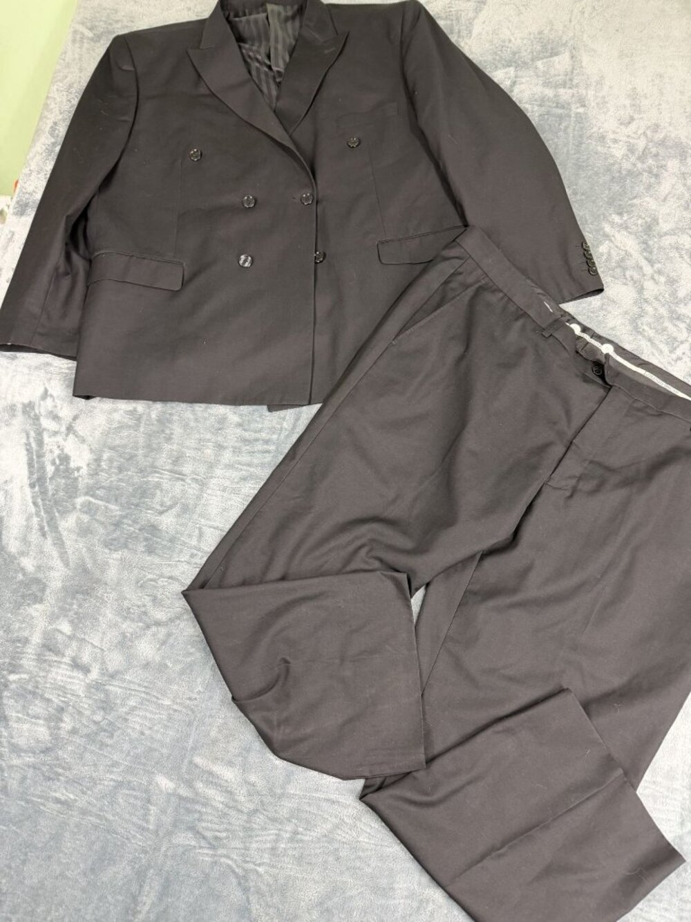 Lorenzo Bruno Mens Black Double-Breasted Suit Jacket 54R & Pants 48W